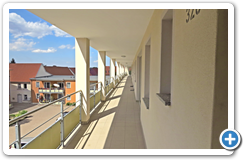 Breite, barrierefreie Flure